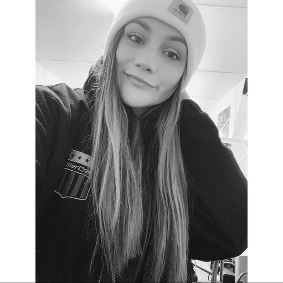 Meet your Posher, Morgan - Picture 2 of 2